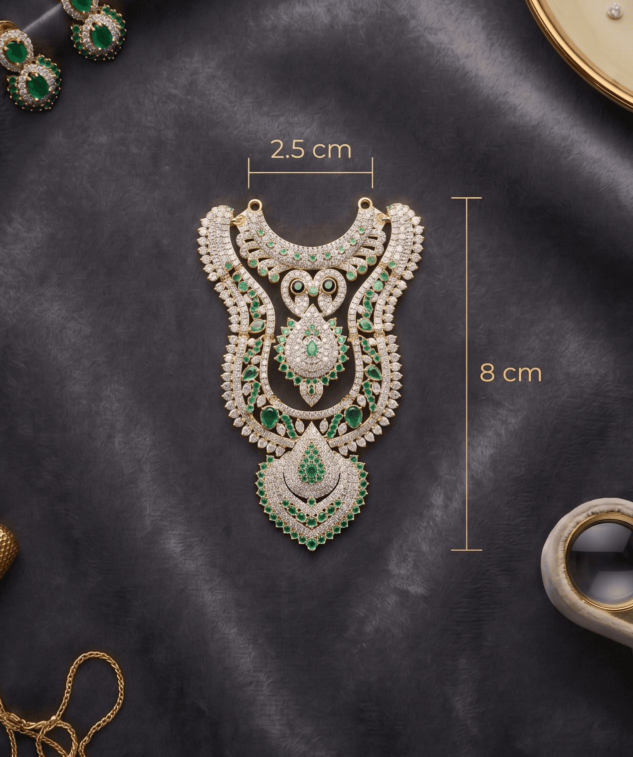 Handcrafted Mayura Padam AD Deity Hasli with Scalloped Heart Medallion - Green — image 2