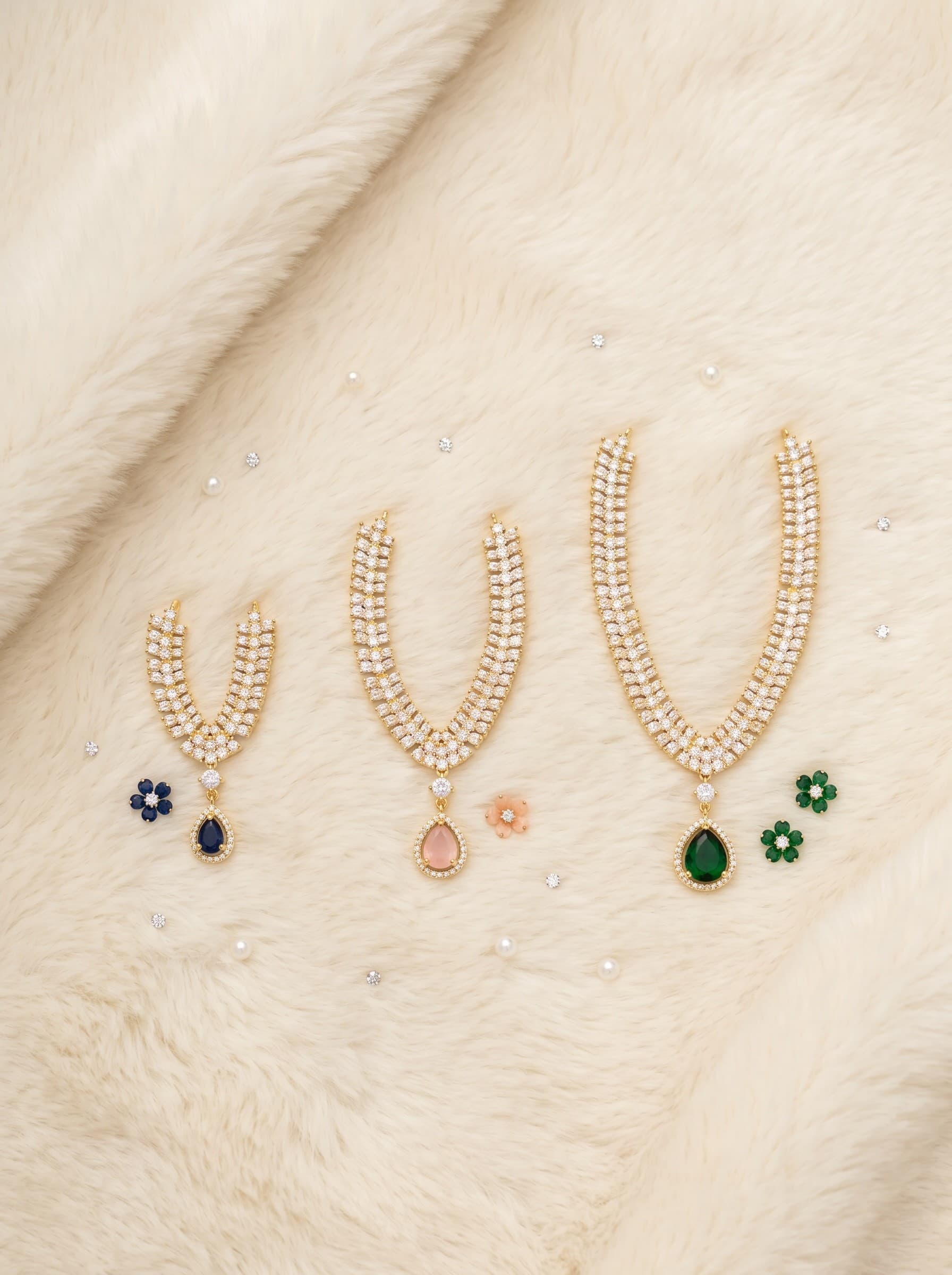Imperial AD V-Neck Haar with Royal Teardrop Pendant — image 2
