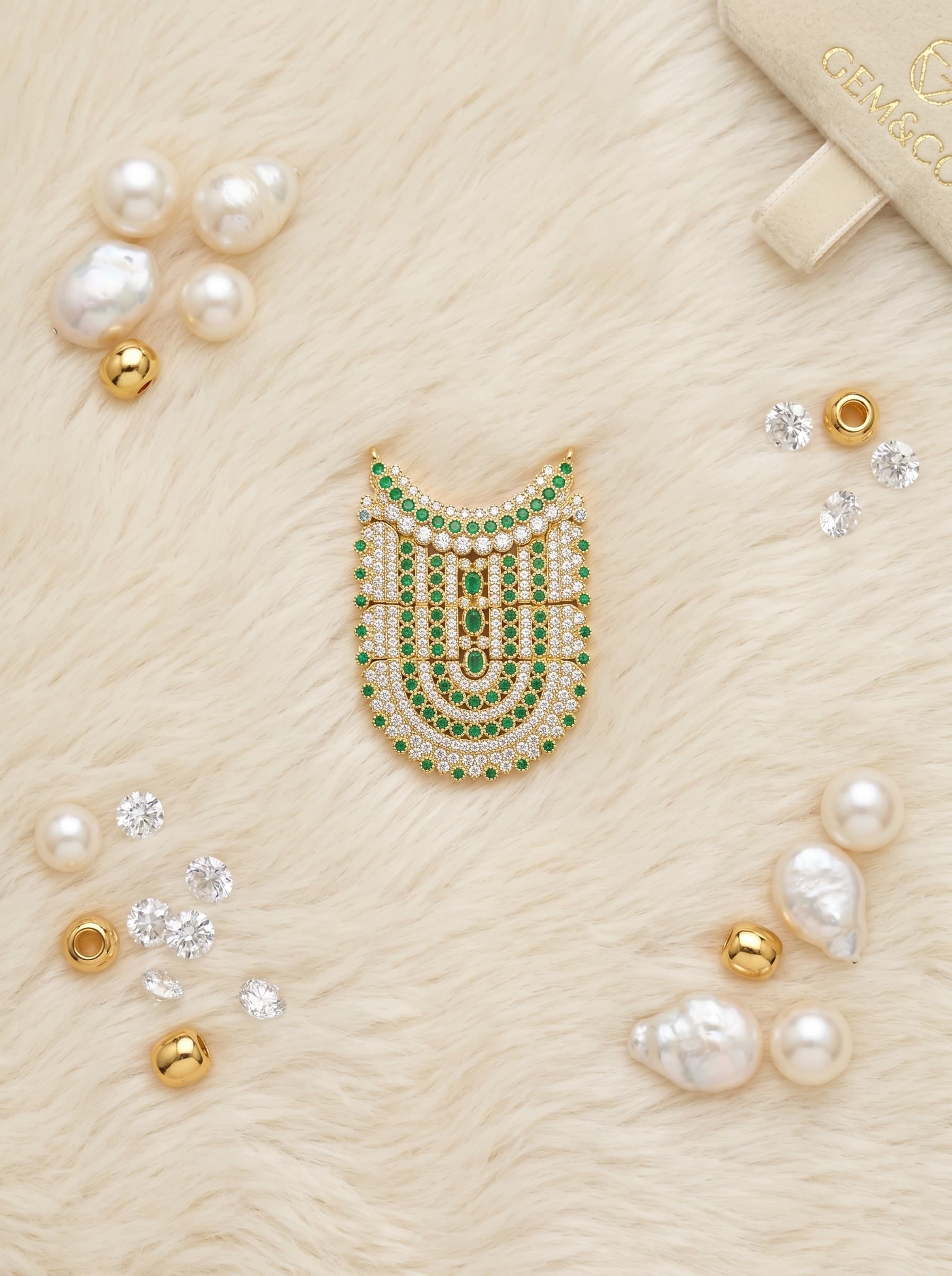 Imperial Royal Shield American Diamond Necklace — image 1